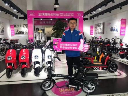 五一未至，愛瑪就早早的排起了長隊？