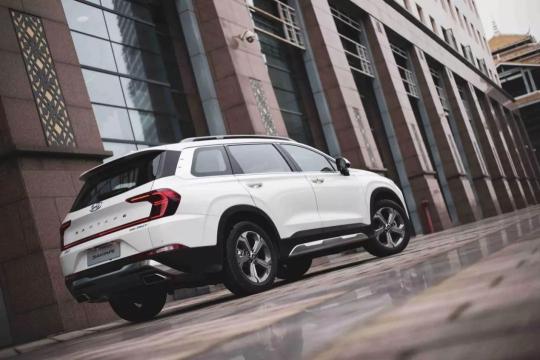 主銷(xiāo)車(chē)型預(yù)售25萬(wàn)，后天上市的第四代勝達(dá)會(huì)否成為辣媽潮爸的首選？