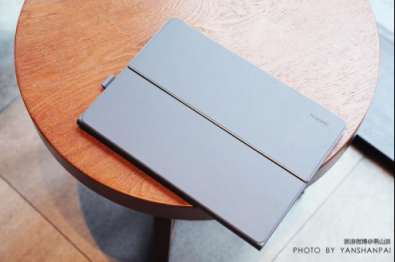 華為又一神器，全時(shí)在線輕薄二合一筆記本全新華為MateBook E圖賞