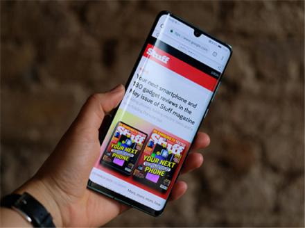 英國頂尖科技媒體Stuff測評華為P30 Pro，打出5星滿分！