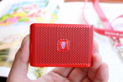 BET365 Handheld Listening，智能掌上聽還原經(jīng)典MP4！