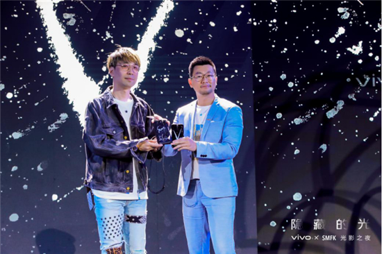 跨界CP又出新組合 vivo x SMFK 不做手機(jī)帽子做限量款？
