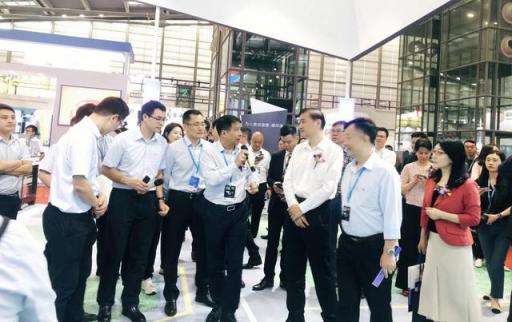 燃爆五月！捷停車聯(lián)合深圳交警亮相2019深圳智慧停車展會(huì)