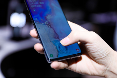 三星Galaxy S10和華為P30同是屏下指紋識別，哪個更安全？