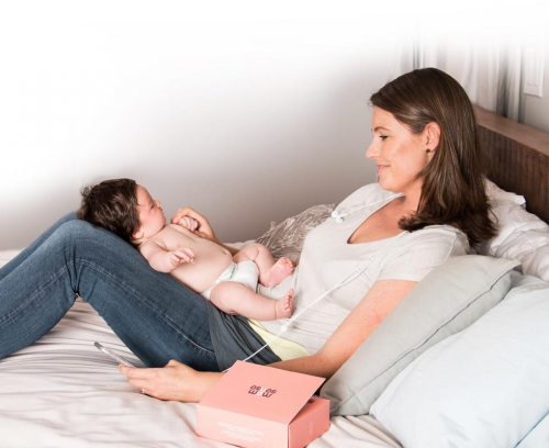 智能母乳儀Momsense火遍全網(wǎng)？母乳喂養(yǎng)痛點(diǎn)這樣解決！
