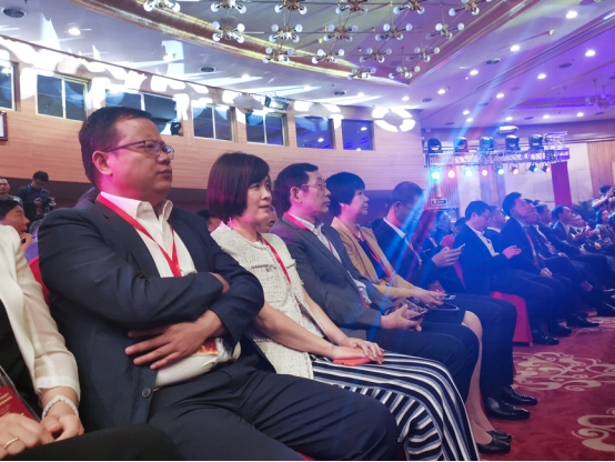愛瑪與華為、蒙牛等企業(yè)一起入選品牌強國戰(zhàn)略聯(lián)盟