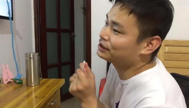 夢(mèng)幻西游最“慘”玩家，李永生打12年烏龜，卻忘記了談戀愛(ài)！
