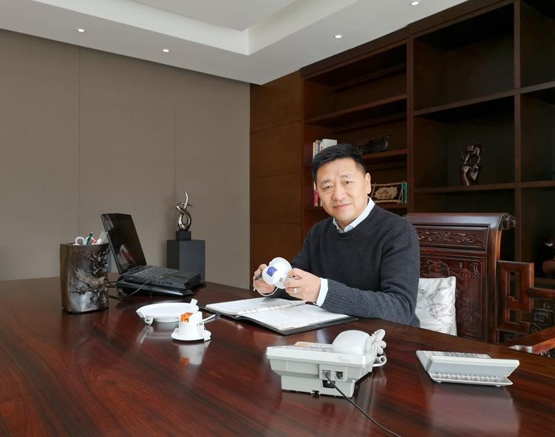 宜美照明上線天貓 北歐ins風(fēng)落地?zé)魜硪u