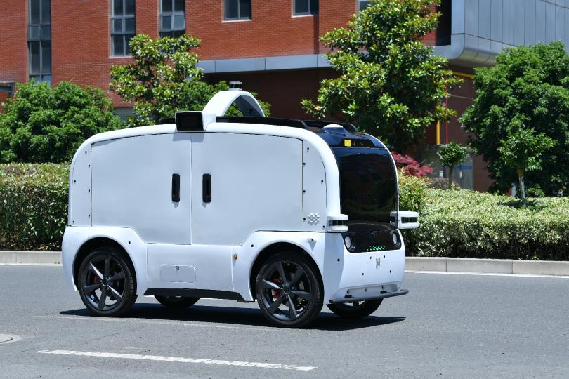 首座L4級(jí)無(wú)人車量產(chǎn)基地 新石器無(wú)人車工廠落戶常州