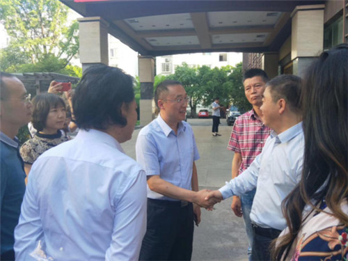 精準(zhǔn)扶貧：共建共享現(xiàn)代農(nóng)業(yè)園