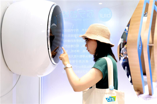 亮相CES Asia 的黑科技一天看不完：這還是你認(rèn)識(shí)的蘇寧嗎？