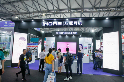 CES Asia 2019，1MORE展現(xiàn)高音質(zhì)與顏值兼?zhèn)涞臅r尚真無線藍(lán)牙耳機(jī)