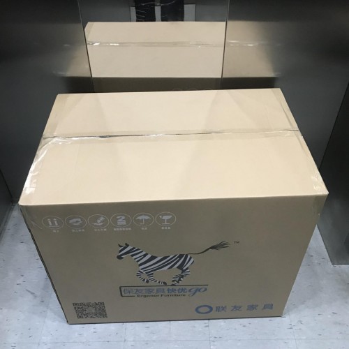 保友競賽型電競椅初體驗(yàn)：“一切為嬴而戰(zhàn)”