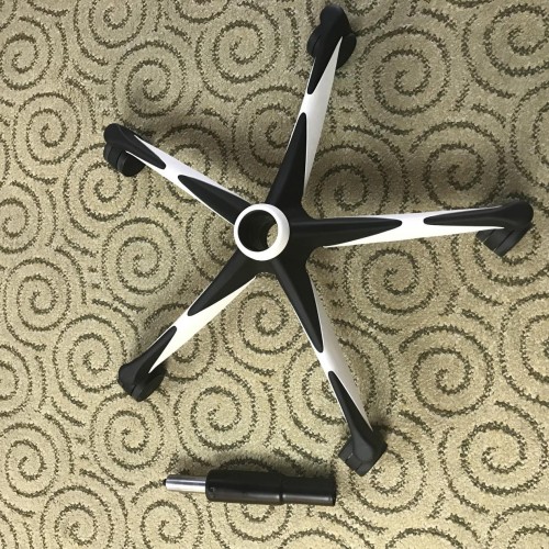 保友競賽型電競椅初體驗(yàn)：“一切為嬴而戰(zhàn)”
