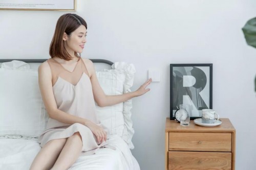 智裝來(lái)了！全屋智能如何讓傳統(tǒng)家裝“如虎添翼”