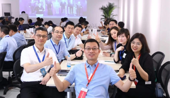 中國綠公司聯(lián)盟圓桌會(huì)走進(jìn)酷特智能，共享商業(yè)模式創(chuàng)新升級(jí)奧秘