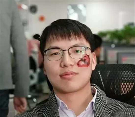 不以年齡排輩，讓優(yōu)秀者上位，深海教育的用人觀