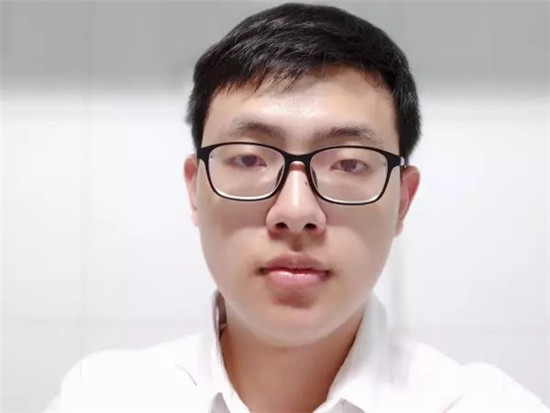 不以年齡排輩，讓優(yōu)秀者上位，深海教育的用人觀