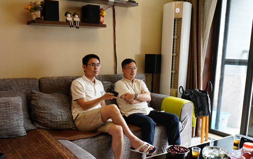 龍馬客棧：如何自建IMAX家庭影院？