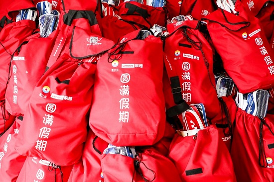 “你的夢想我們幫你去實(shí)現(xiàn)” 數(shù)千名大學(xué)生暑期公益行回家鄉(xiāng)陪伴幫扶留守兒童