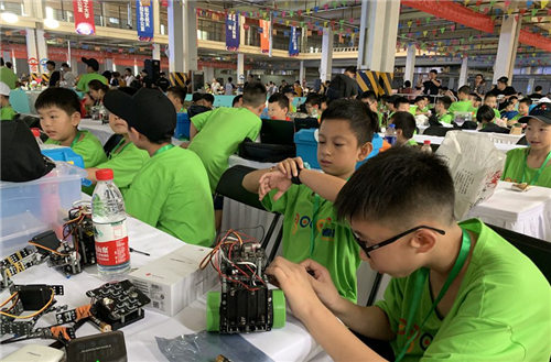 2019RoboCom（?？梗C(jī)器人大賽全國總決賽在杭州蕭山舉行