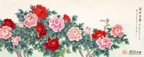 客廳裝修設(shè)計(jì)離不開一幅字畫，國(guó)畫花鳥畫打造溫馨和諧氛圍