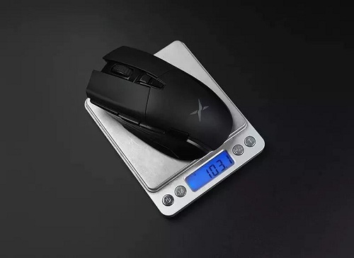 高性能黑科技電競產(chǎn)品 多彩M522GL雙模游戲鼠標(biāo)