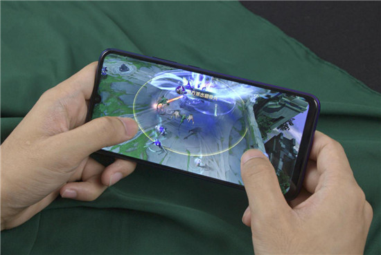 vivo Y7s續(xù)航測試：4500mAh+18W雙引擎閃充，千元機新勢力
