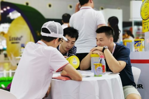考拉米奇榮獲“2019年度好奶粉”稱號，純羊乳乳粉不容錯過