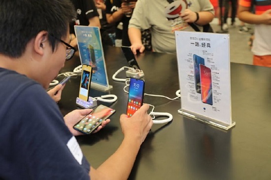 2399元就能入手855手機(jī)，這樣的性價(jià)比，聯(lián)想Z6Pro厲害了！