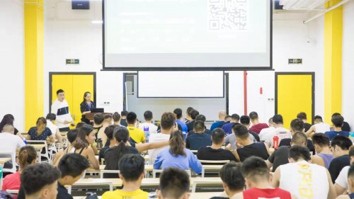 光豬圈健身與賽普聯(lián)手舉辦京滬兩場招聘會，加盟商現(xiàn)身說法