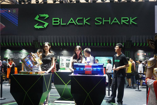 回看黑鯊游戲手機2 Pro參展ChinaJoy，新手機用戶評價爆棚