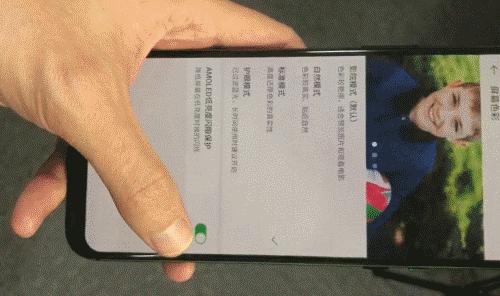 黑鯊游戲手機(jī)質(zhì)量性能俱佳,游戲玩家的新玩具