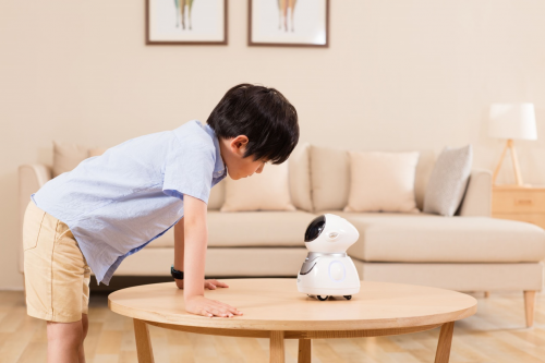 孩子喜愛的人工智能學習助手 阿爾法蛋是如何煉成的？
