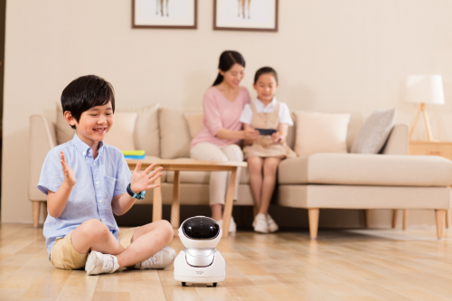 孩子喜愛的人工智能學習助手 阿爾法蛋是如何煉成的？