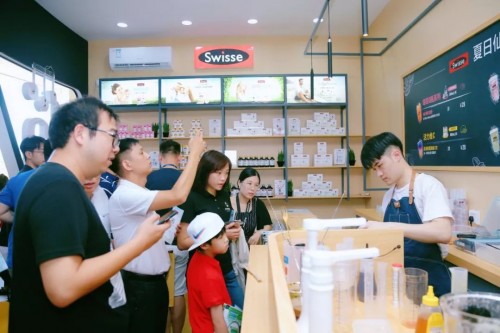 構(gòu)筑產(chǎn)業(yè)發(fā)展新云圖，健合攜旗下Swisse閃耀亮相2019西普會(huì)