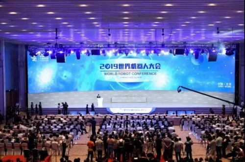 2019WRC：因時(shí)發(fā)布新款微型直線伺服驅(qū)動(dòng)器 遙操作雙臂移動(dòng)機(jī)器人平臺(tái)