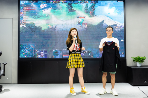 DOTA2 TI9粉絲齊聚，AGON愛攻綻放光彩！
