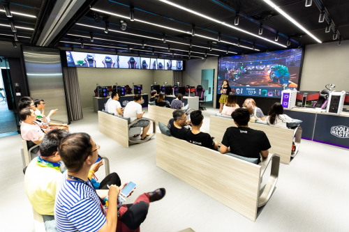 DOTA2 TI9粉絲齊聚，AGON愛攻綻放光彩！