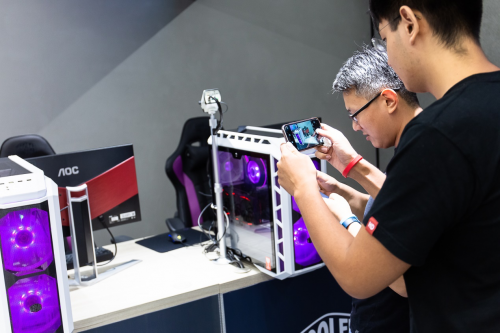 DOTA2 TI9粉絲齊聚，AGON愛攻綻放光彩！