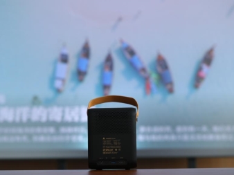 貼心、百變、智能，峰米投影儀Smart，隨時隨地帶著走！