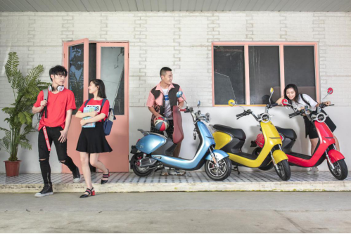 功能這么豪的愛瑪電動(dòng)車，生平僅見！