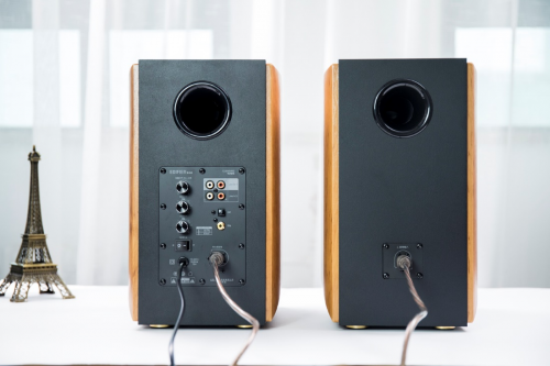 能讓全家人幸福的爽耳神器？它就是漫步者S1000MKII