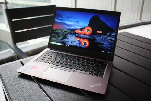 ThinkPad S3鋒芒畢露，校園達(dá)人首選