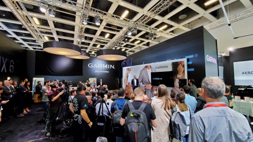 獨一有二,GarminMove系列亮相柏林IFA展
