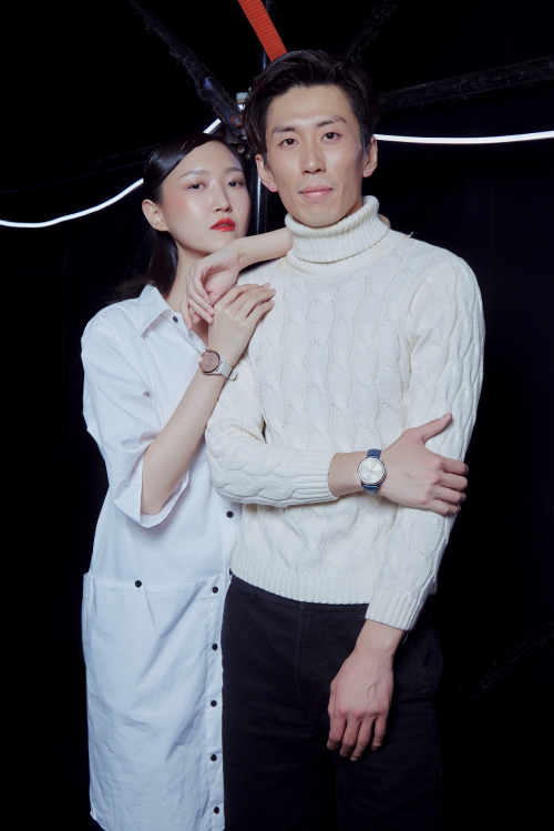 變身“女神”，時尚Model為你推薦GarminMove系列