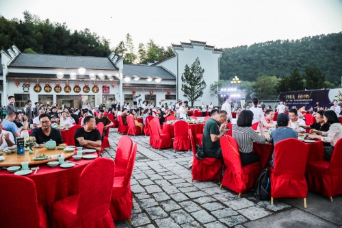 桐廬舊縣第四屆金秋桂花旅游文化節(jié)開幕