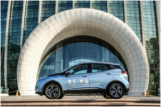 比想象中更安全，北汽新能源EX3三車雙重碰撞獲滿分評(píng)價(jià)