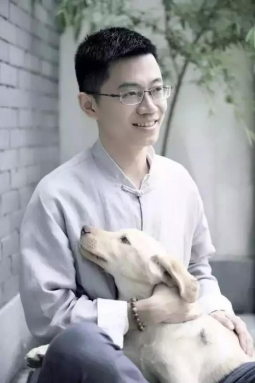 盧熠翎，一個(gè)執(zhí)拗的心理教育布道者