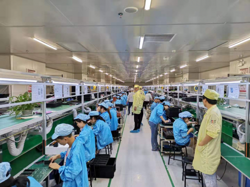 老人機企業(yè)蓄勢待發(fā) 蘇寧拼購“拼拼工廠”計劃鼎力相助
